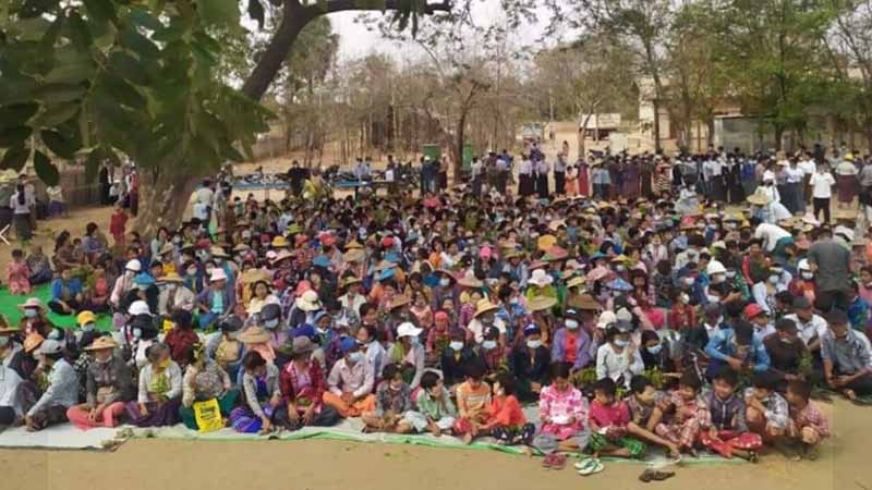 ယင်းမာပင်မြို့ စစ်အာဏာရှင်ဆန့်ကျင်​ရေး ဆန္ဒပြပွဲတွင် ၄ ဦးဖမ်းဆီးခံရ