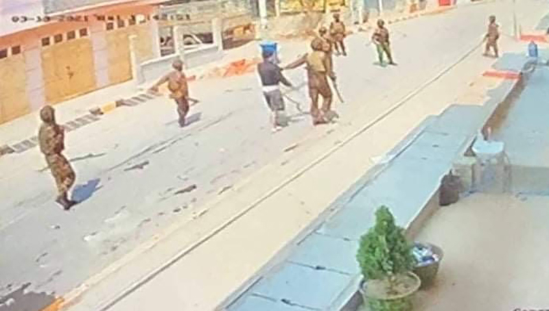 အောင်ပန်းဆန္ဒပြသူများကို စစ်တပ်နှင့်ရဲ ပစ်ခတ်ဖြိုခွင်း၊ ဆန္ဒပြသူ ၇ ဦး ရိုက်နှက်ဖမ်းဆီးခံရ