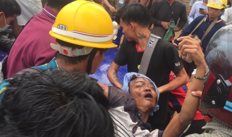 မုံရွာတွင် စစ်တပ်၏ အကြမ်းဖက်ပစ်ခတ်မှုကြောင့် ပြည်သူ ၁ ဦးထပ်မံသေဆုံး