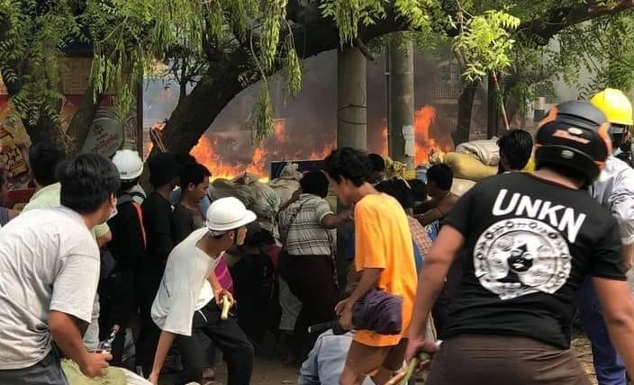 မုံရွာတွင် စစ်တပ်၏ အကြမ်းဖက်ပစ်ခတ်မှုကြောင့် ပြည်သူ ၁ ဦး သေဆုံး၊  ၆ ဦးဒဏ်ရာရ