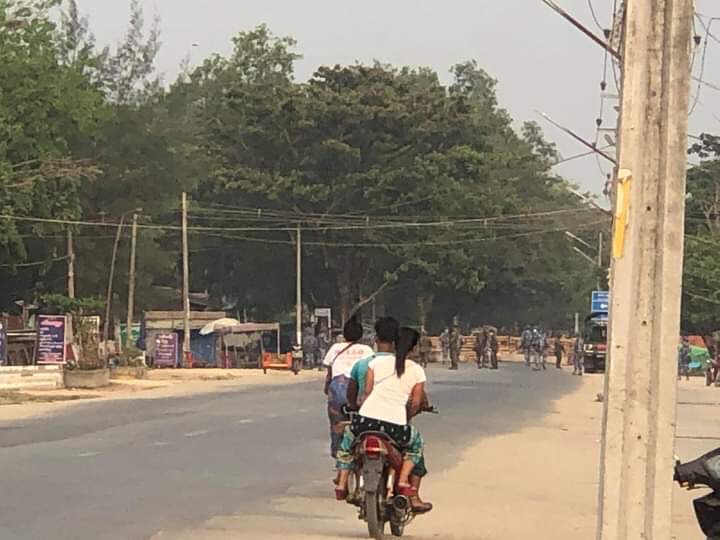 ဒလမြို့နယ်၌ အသံဗုံးနှင့် သေနတ်များဖြင့် ပစ်ဖောက်လူစုခွဲ၊ အမျိုးသား ၁ ဦးရာဘာကျည်ဆန် ထိမှန်