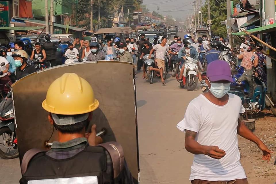 မော်လမြိုင်တွင်  ဖမ်းဆီးခံရသူ ၁၇ ဦး ပြန်လွတ်၊ ၃ ဦး ကျန်နေသေး