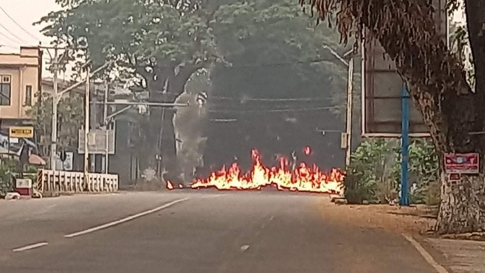 ကလေးမြို့၌ စစ်တပ်က တိုက်ပွဲသုံးလက်နက်များဖြင့်ပစ်ခတ် ပြည်သူ ၄ ဦးကျဆုံး၊ အများအပြား ဒဏ်ရာရ