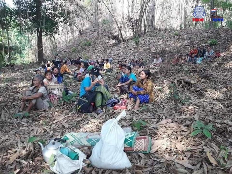 အကြမ်းဖက်စစ်အုပ်စုက လေယာဉ်ဗုံးကြဲသဖြင့် ကရင်ပြည်သူ ၇၀၀၀ ခန့် ထွက်ပြေးတိမ်းရှောင်