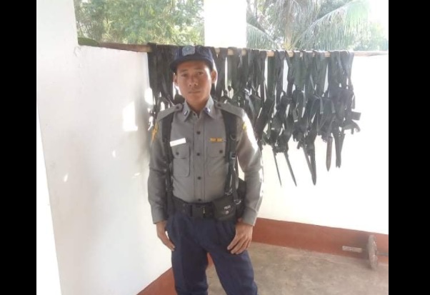 နေပြည်တော်က အိမ်တော် လုံခြုံရေးရဲ  ၁ ဦး CDM ဝင်၊ သမ္မတ ဦးဝင်းမြင့်အခြေအနေ ထုတ်ဖော်ပြောဆို