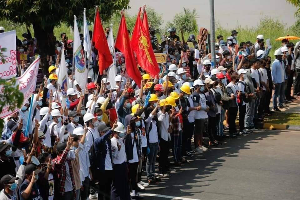 CDM မလုပ်သည့် တက္ကသိုလ် ဆရာ၊ ဆရာမများကို နိုင်ငံတော် သစ္စာဖောက်အဖြစ် ကြေညာ