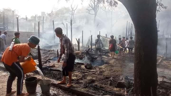 မုံရွာတွင် နေအိမ် ၄ လုံးမီးလောင်