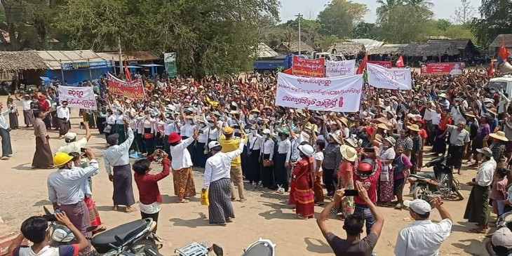 ယင်းမာပင် သပြေအေးရွာထဲဝင်ပစ်သည့် အကြမ်းဖက်စစ်တပ်ကို ဒေသခံများ ပြန်လည်ခုခံ၊ နှစ်ဖက် အခြေအနေတင်းမာနေ