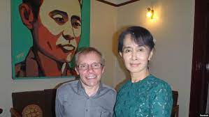 နိုင်ငံတော်အတိုင်ပင်ခံပုဂ္ဂိုလ် ဒေါ်အောင်ဆန်းစုကြည်ကို အစိုးရလျှို့ဝှက်ချက်များအက်ဥပဒေဖြင့် အမှုထပ်ဖွင့်