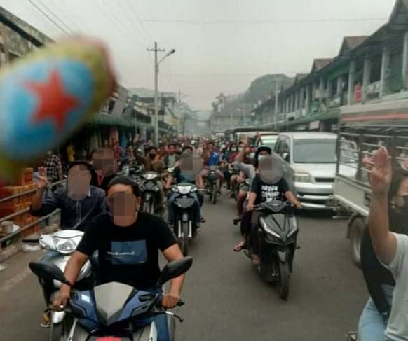 ပျဉ်းမနားတွင် စစ်ကောင်စီတပ်များ၏ အကြမ်းဖက်ပစ်ခတ်မှုကြောင့် ဆန္ဒပြသူ ၂ ဦး ကျဆုံး