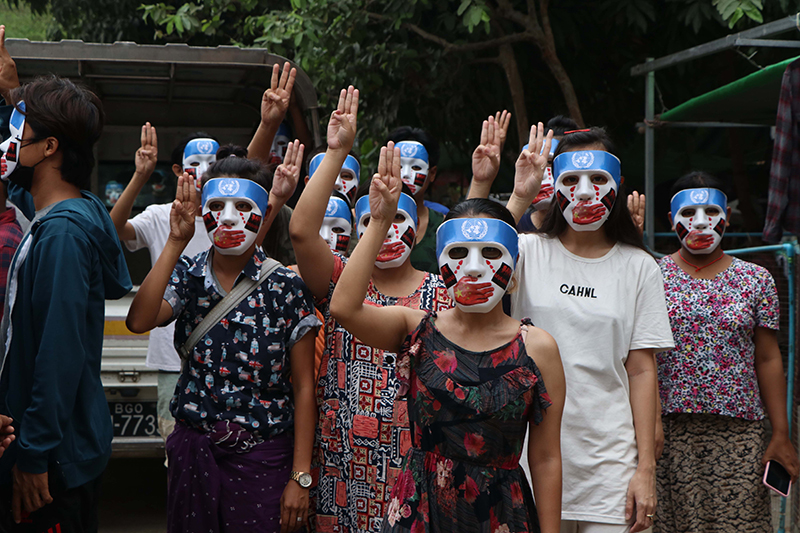 ရန်ကုန်မြို့က Mask သပိတ်