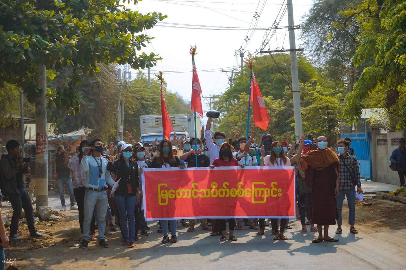 နေ့စဉ်မပျက်ချီတက်နေတဲ့ မြတောင်စစ်ကြောင်း ယနေ့ဆက်လက်ချီတက်