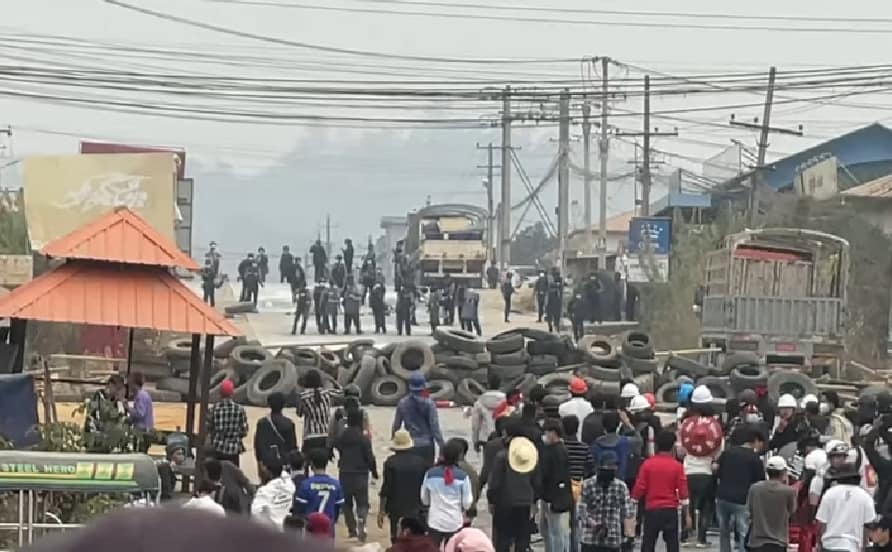 ဆန္ဒပြပြည်သူများ၏ သတ္တိနှင့်ဂုဏ်သိက္ခာကို လေးစားကြောင်း သံအမတ်ကြီးများ ပူးတွဲကြေညာ