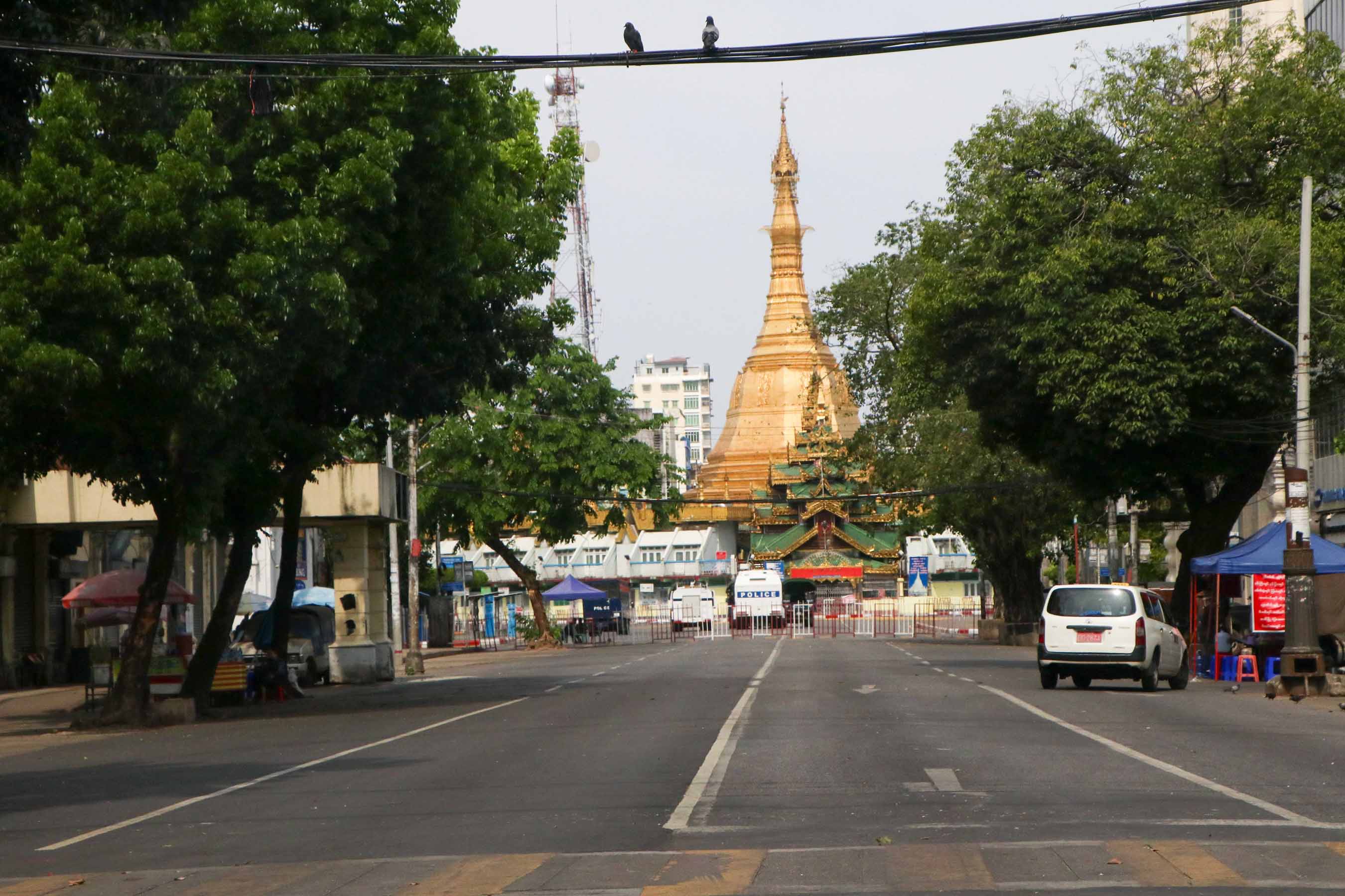 မဟာသင်္ကြန်အတက်နေ့ ခြောက်ကပ်နေသည့် ရန်ကုန်မြို့
