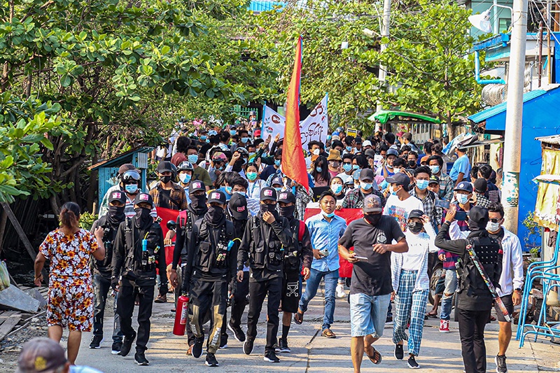 ၁၁ ဦးဖမ်းဆီးခံရသော်လည်း မန္တလေးအထွေထွေသပိတ်တပ်ပေါင်းစု ဆက်လက်ဆန္ဒပြ