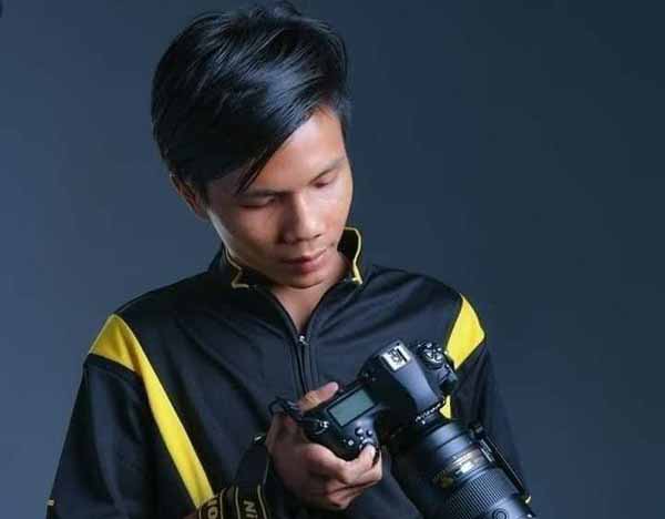 သေနတ်ပစ်ခံရသည့် သတင်းထောက်ကို အကြမ်းဖက်စစ်အုပ်စုက အမှုထပ်ဖွင့်