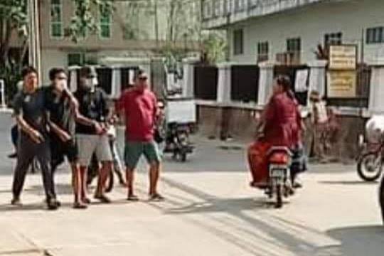 ပုသိမ်တွင် လူငယ် ၂ ဦးကို အကြမ်းဖက်လက်ပါးစေများ ဖမ်းဆီး
