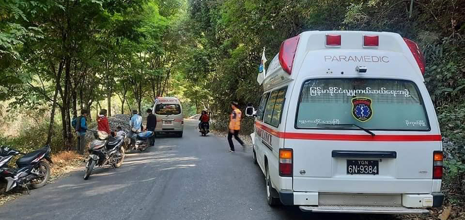 မိုးကုတ် လူမှုကယ်ဆယ်ရေးအသင်းကားများနှင့် အဖွဲ့ဝင် ၃၀ ကို အကြမ်းဖက်စစ်အုပ်စု ဖမ်းဆီး
