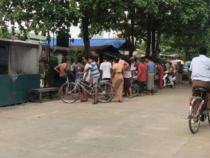 အင်းစိန်၊ ရပ်ကွက်အုပ်ချုပ်ရေးမှူးရုံး‌ ၂ ခုရှေ့တွင် ပေါက်ကွဲမှုဖြစ်