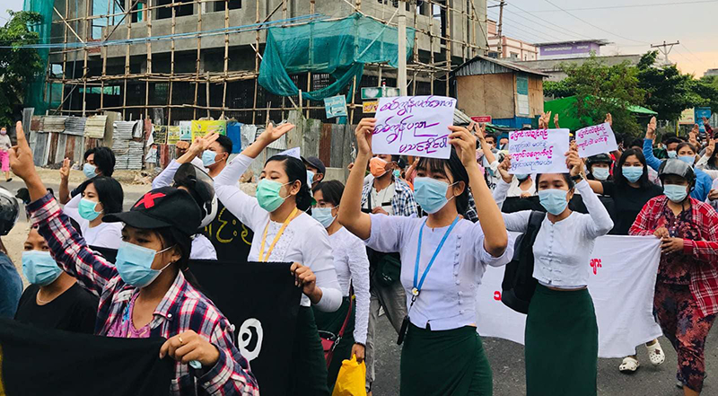 မန္တလေးတပ်ပေါင်းစု သပိတ်စစ်ကြောင်း အင်အားအလုံးအရင်းဖြင့် ချီတက်ဆန္ဒပြ