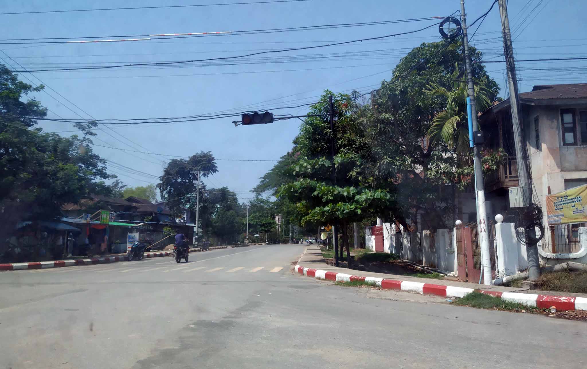 ဗန်းမော်မြို့တွင် အသံဗုံးကွဲ