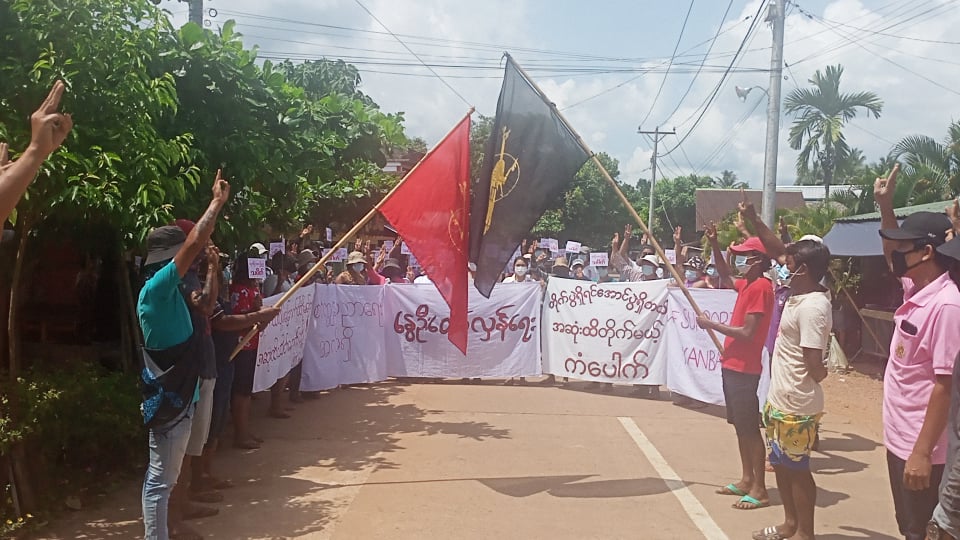 ကံပေါက်ဒေသ စစ်အာဏာရှင်ဆန့်ကျင်ရေး ရက် ၁၀၀ ပြည့် သပိတ်စစ်ကြောင်း ချီတက်ဆန္ဒပြ