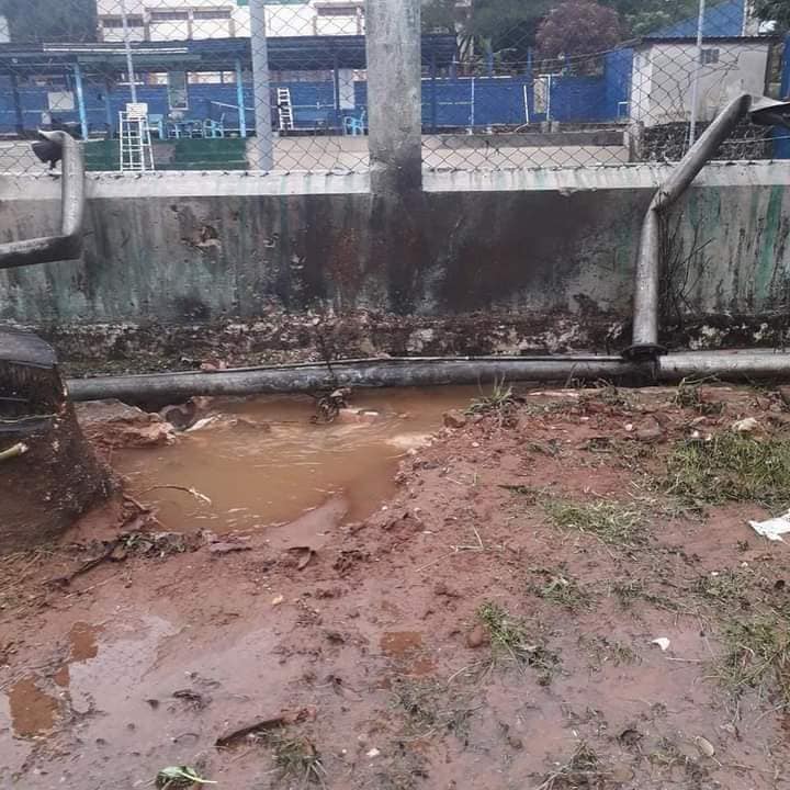 မိုးကုတ်တွင် ပေါက်ကွဲမှုကြောင့် ကျောင်းအုပ် ၁ ဦးနှင့် ကြံ့ခိုင်ရေးပါတီရုံးစောင့် ၁ ဦး ဒဏ်ရာရ