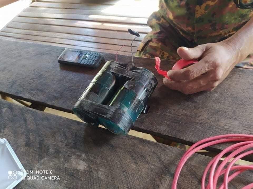 ပဲနွယ်ကုန်းမြို့က ရပ်ကွက်အုပ်ချုပ်ရေးမှူးရုံး ၂ ရုံးတွင် ဗုံးတွေ့