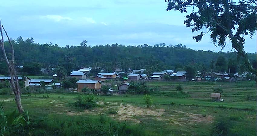 ကနီမြို့နယ် မြောင်းကုန်းရွာက စားသောက်ကုန်များကို စစ်ကောင်စီတပ် အဓမ္မယူဆောင်