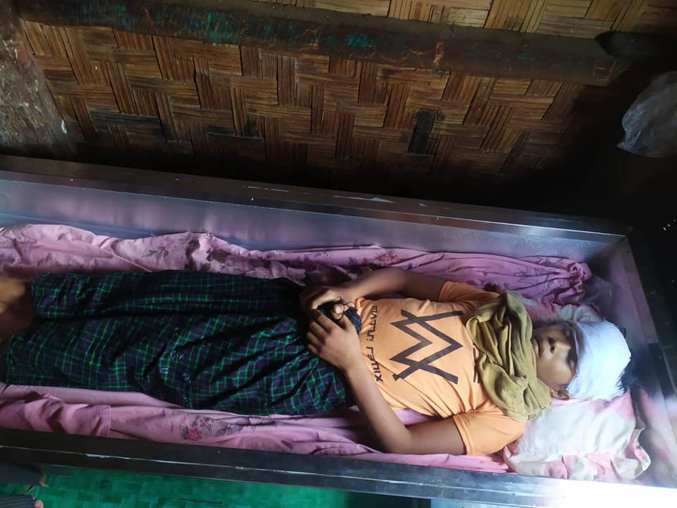 မိုးမောက်မြို့၌ စစ်တပ်က ပစ်ခတ်သည့် လက်နက်ကြီးကျည်ထိမှန်ပြီး ကလေး ၁ ဦး သေဆုံး