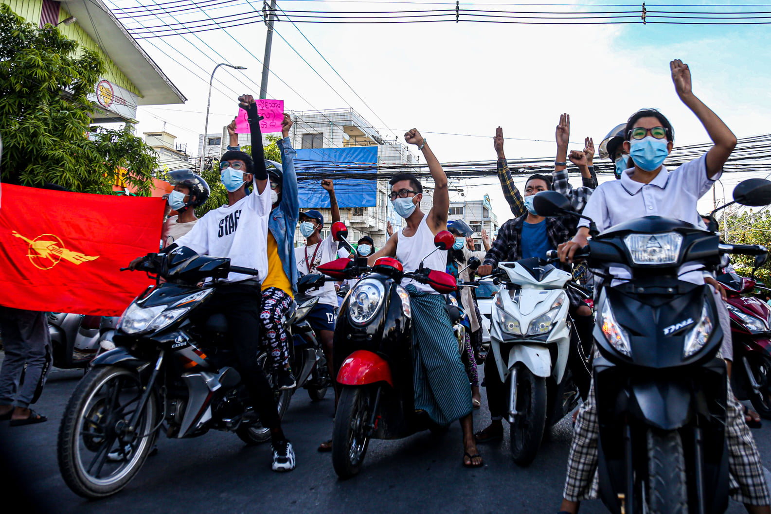 မန္တလေးအခြေစိုက် တကသသပိတ်စစ်ကြောင်း စစ်အာဏာရှင်ကို ဆန့်ကျင်ဆန္ဒပြ