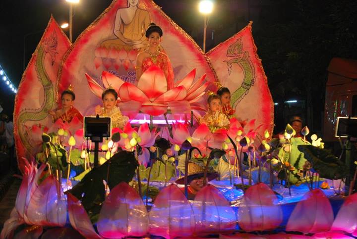 တန္ေဆာင္တိုင္ပဲြေတာ္ ျမင္ကြင္းမ်ား