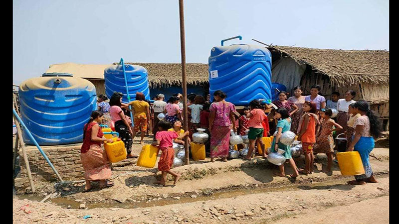 စားနပ်ရိက္ခာအထောက်အပံ့မရသဖြင့် ညောင်ချောင်းစစ်ဘေးရှောင်များ အခက်ကြုံနေ