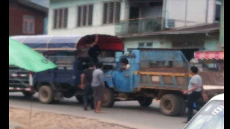 ရဲကားကို ထော်လာဂျီ ဝင်တိုက်၊ မောင်းသူ ဖမ်းခံရ