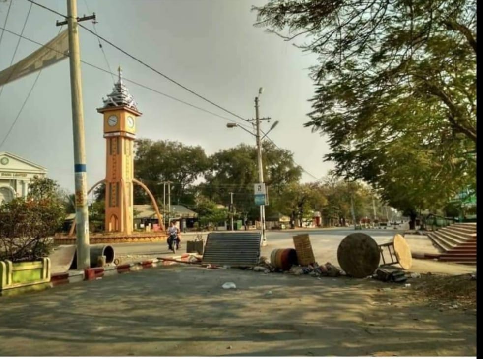 မြင်းခြံမြို့တွင်  စစ်သား ၁ ဦး  ပစ်သတ်ခံရ