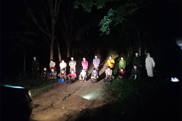 လူမှောင်ခိုပွဲစားမှတဆင့် ထိုင်းဘက်ဝင်လာသည့် မြန်မာ ၁၆ ဦး ဖမ်းဆီးခံရ