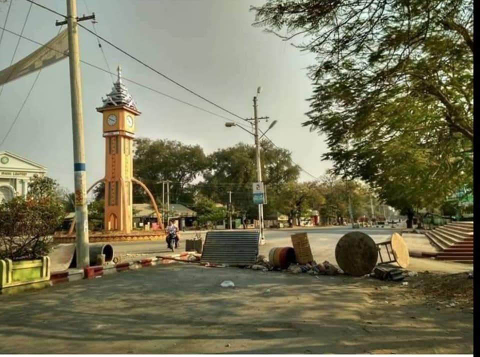 မြင်းခြံမြို့၌ ဆိုင်ကယ်စစ်ဆေးနေစဉ် ဗုံးကွဲ