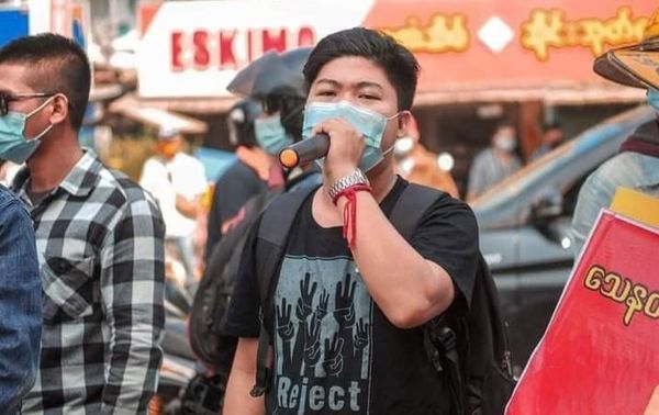 မကွေးတက္ကသိုလ်ကျောင်းသား ၁ ဦးကို အလုပ်ကြမ်းနှင့် ထောင်ဒဏ် ၃ နှစ်ချ