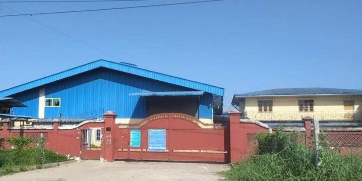 ရန်ကုန်ရှိ အထည်ချုပ်စက်ရုံ ၂၀၀ ပိတ်ရန် အလုပ်သမားဝန်ကြီးဌာနထံ တင်ပြထား