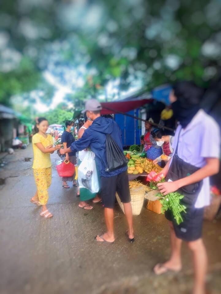 နိုင်ငံတော်အတိုင်ပင်ခံပုဂ္ဂိုလ် ဒေါ်အောင်ဆန်းစုကြည်မွေးနေ့ နိုင်ငံအနှံ့ ပန်းသပိတ်ပြုလုပ်