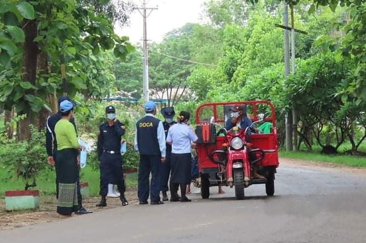 သဲကုန်းမြို့အဝင်ဂိတ်တွင် ဗုံးပေါက်ကွဲပြီး ထွေအုပ်ဝန်ထမ်း ၁ ဦး  ဒဏ်ရာရ