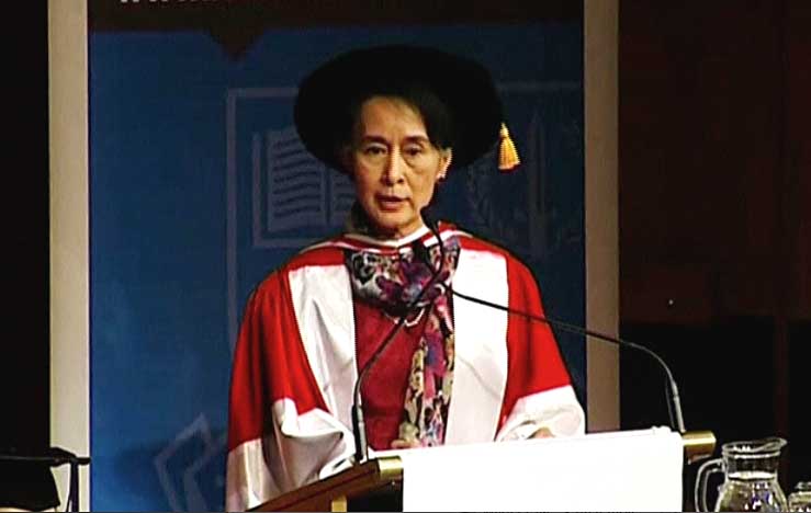 အမ်ဳိးသားျပန္လည္သင့္ျမတ္ေရးအတြက္ တရားဥပေဒစုိးမုိးရန္ လိုအပ္ဟု ေဒၚေအာင္ဆန္းစုၾကည္ေျပာ