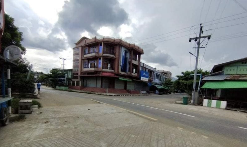 ကလေးဝမြို့တွင် ကိုဗစ်-၁၉ ကူးစက်မှုများလာသဖြင့် စာသင်ကျောင်းနှင့် ဈေးဆိုင်များ ပိတ်ထား