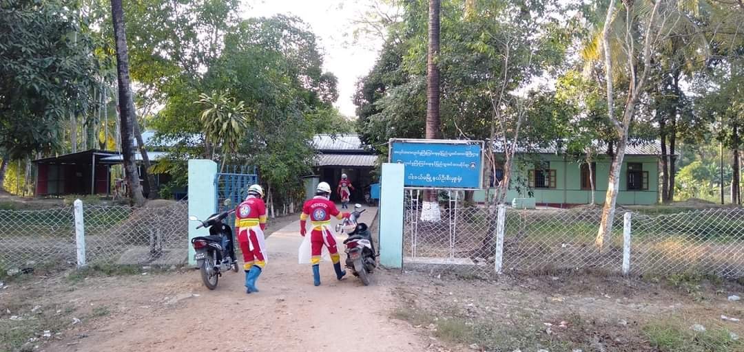 ဧရာဝတီတိုင်း Stay at Home မြို့နယ်များ၌ အပြင်ထွက်ကတ်ဖြင့် ထွက်ခွင့်ပြုရန် စီစဉ်