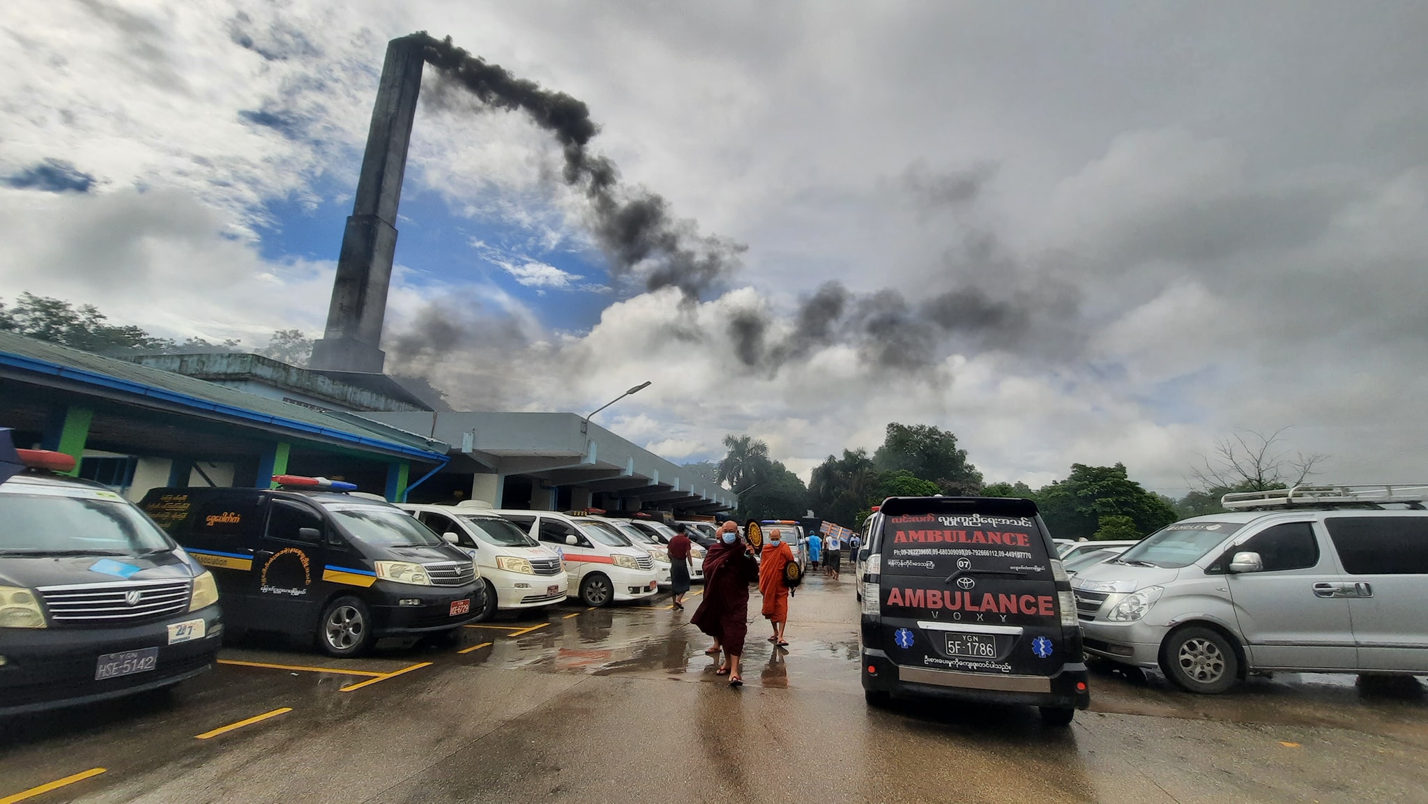 ရန်ကုန်သုသာန်များတွင် ကိုဗစ်-၁၉ ရောဂါဖြင့် သေဆုံးသူ ရုပ်အလောင်းရာချီ နေ့စဉ်သင်္ဂြိုဟ်ပေးနေရ
