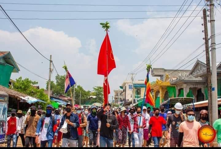 စစ်အာဏာရှင်ဆန့်ကျင်ဆန္ဒပြသည့် ထားဝယ်သပိတ် ဖြိုခွင်းခံရ