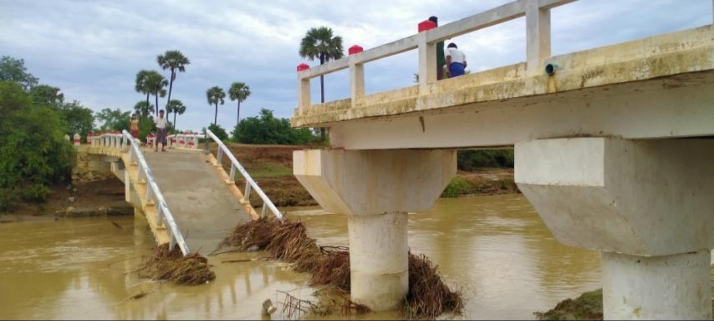 မိတ္ထီလာမြို့နယ်၌ မိုးသည်းထန် ချောင်းရေကျပြီး တံတား ၂ စင်း ပျက်စီး