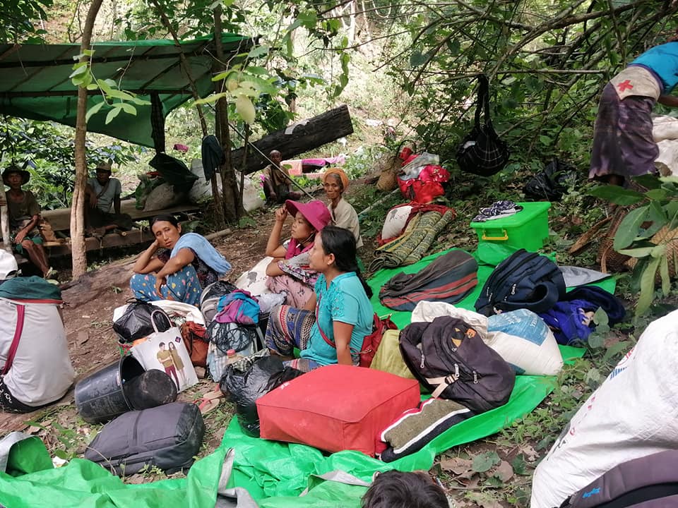 ဘောလခဲမြို့နယ်တွင် တိုက်ပွဲ ဆက်တိုက်ဖြစ်ပွားနေ