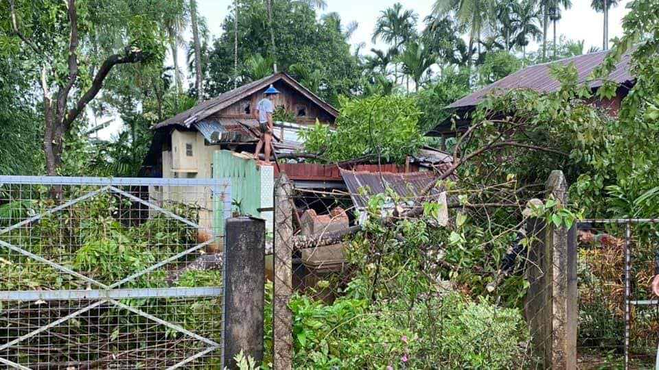 ဘီးလင်းတွင် လေဆင်နှာမောင်းကြောင့် နေအိမ် ၁၀၀ နီးပါး ပျက်စီး၊ အကူအညီ လိုအပ်နေ