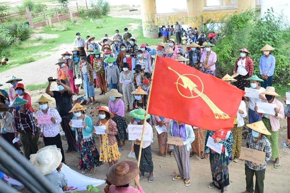 ယင်းမာပင်နှင့် ဆားလင်းကြီးဒေသက ဖမ်းဆီးခံပြည်သူ ၈ ဦးအနက် ၃ ဦး ပြန်လွတ်